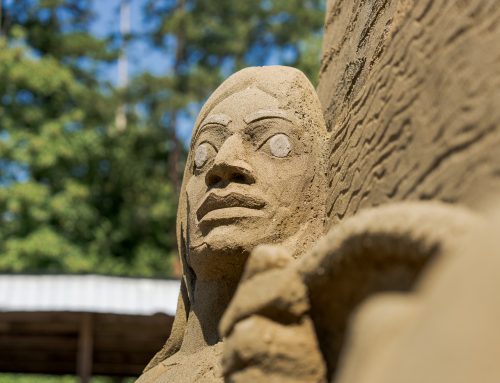 X̱I¸ÁM¸ Stories in Sand: Gathering around Stories, Joy and Friendship